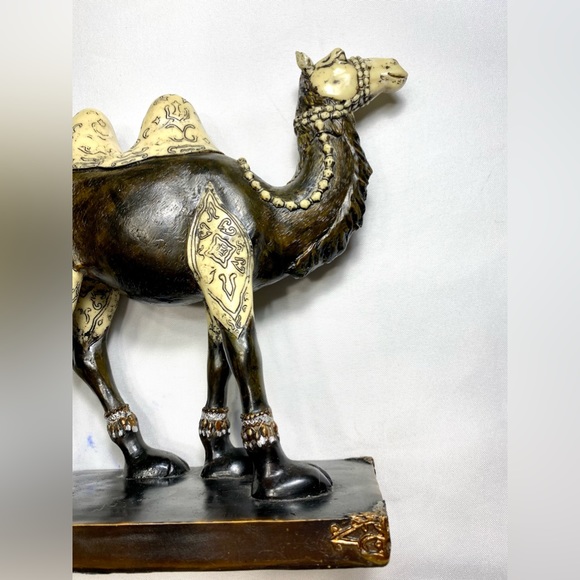 DECORATED CAMEL FIGURINE Statue Sculpture Home Decor Model Artware Room Ornament - Picture 6 of 11